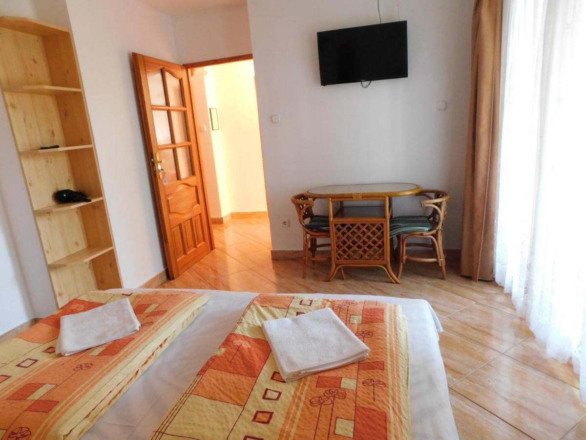 Szamoca Vendeghaz Hotell Miskolc Exteriör bild