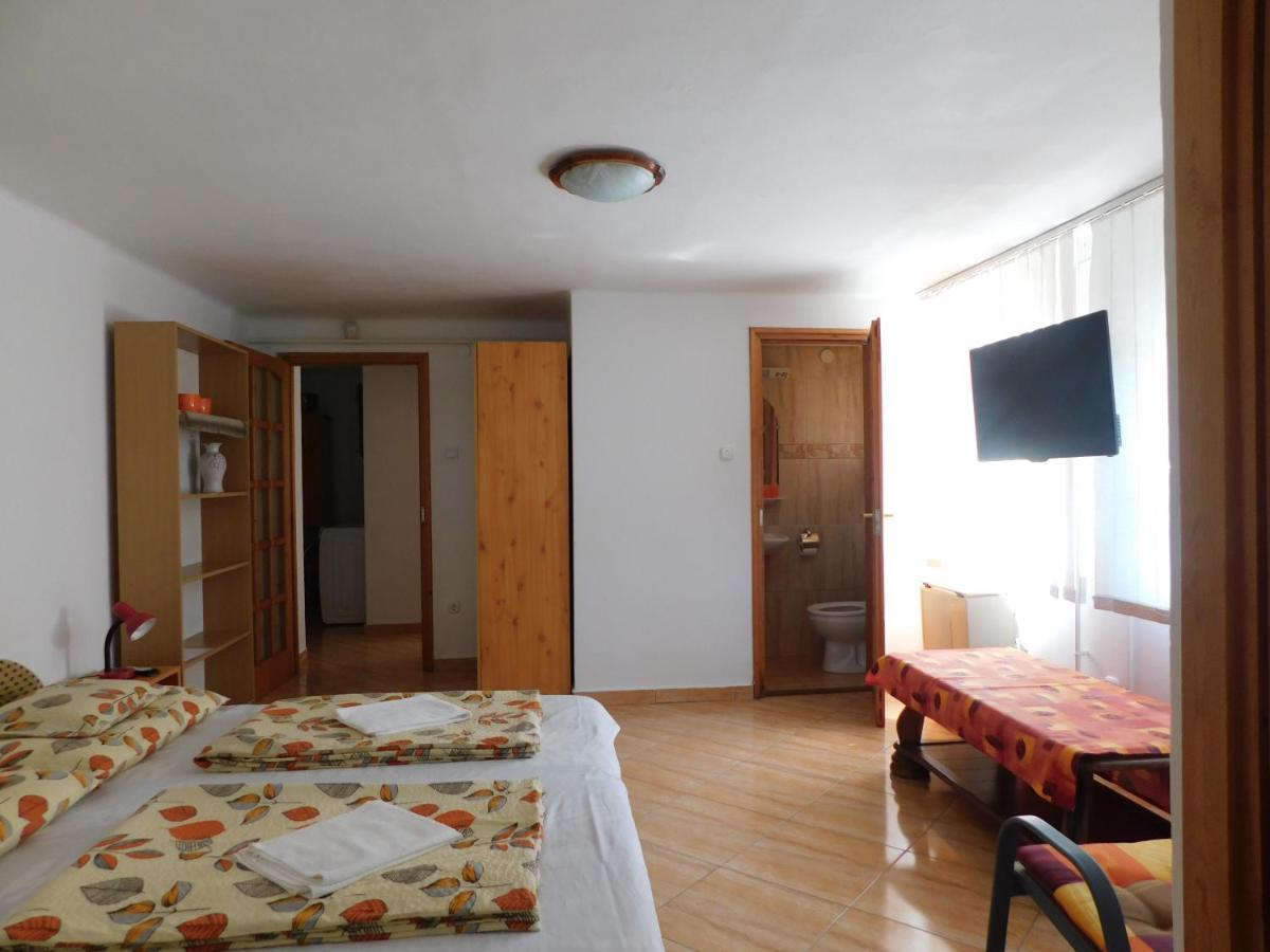 Szamoca Vendeghaz Hotell Miskolc Exteriör bild
