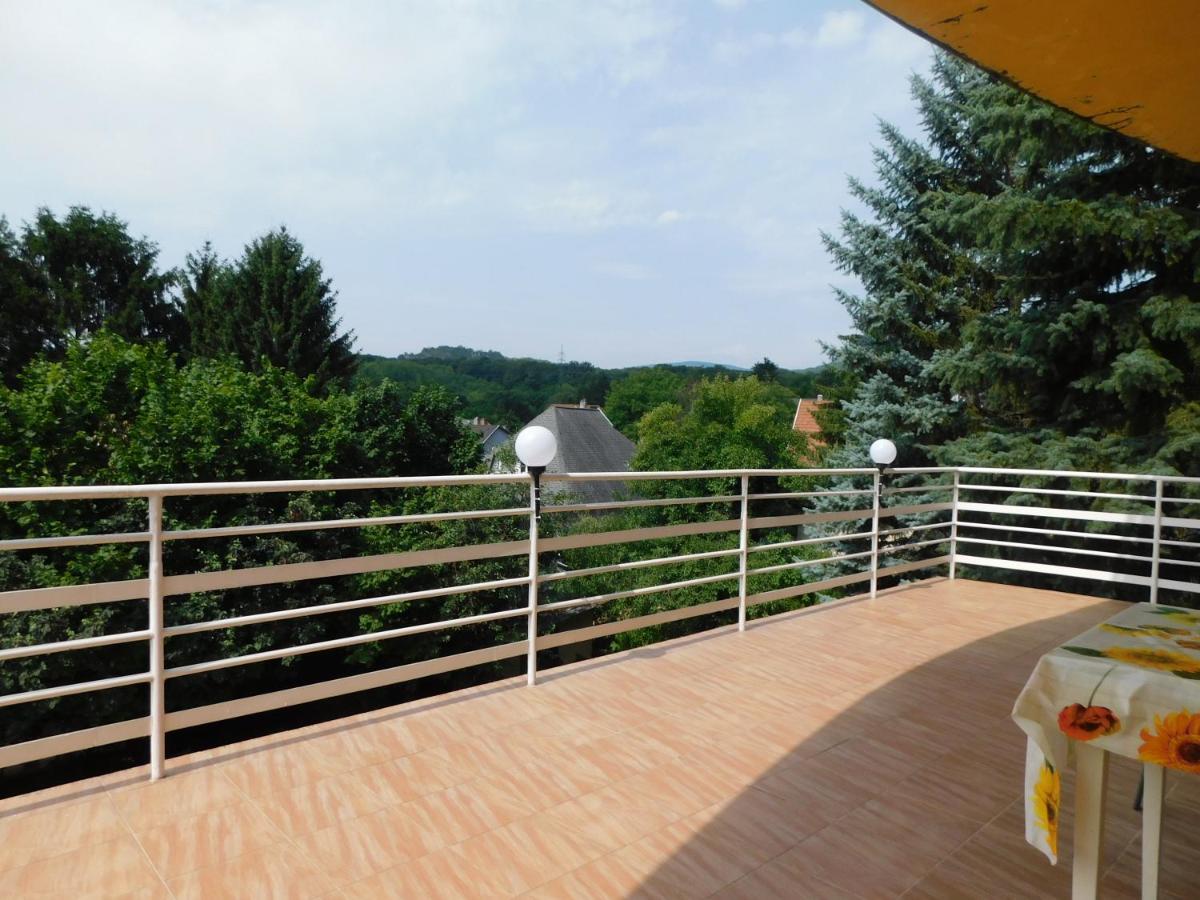 Szamoca Vendeghaz Hotell Miskolc Exteriör bild